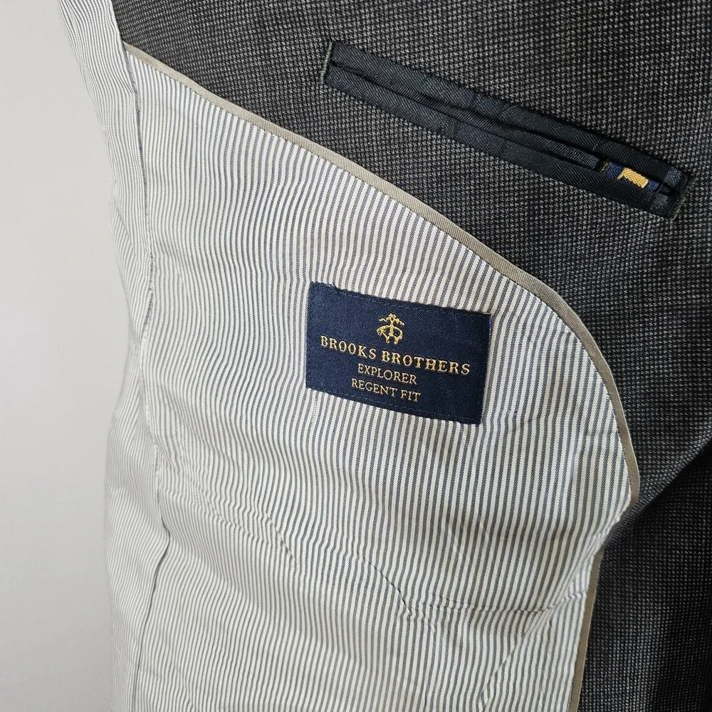 Brooks Brothers Explorer Men's‎ Sport Coat Blazer Two Button Gray Wool Blend 44L